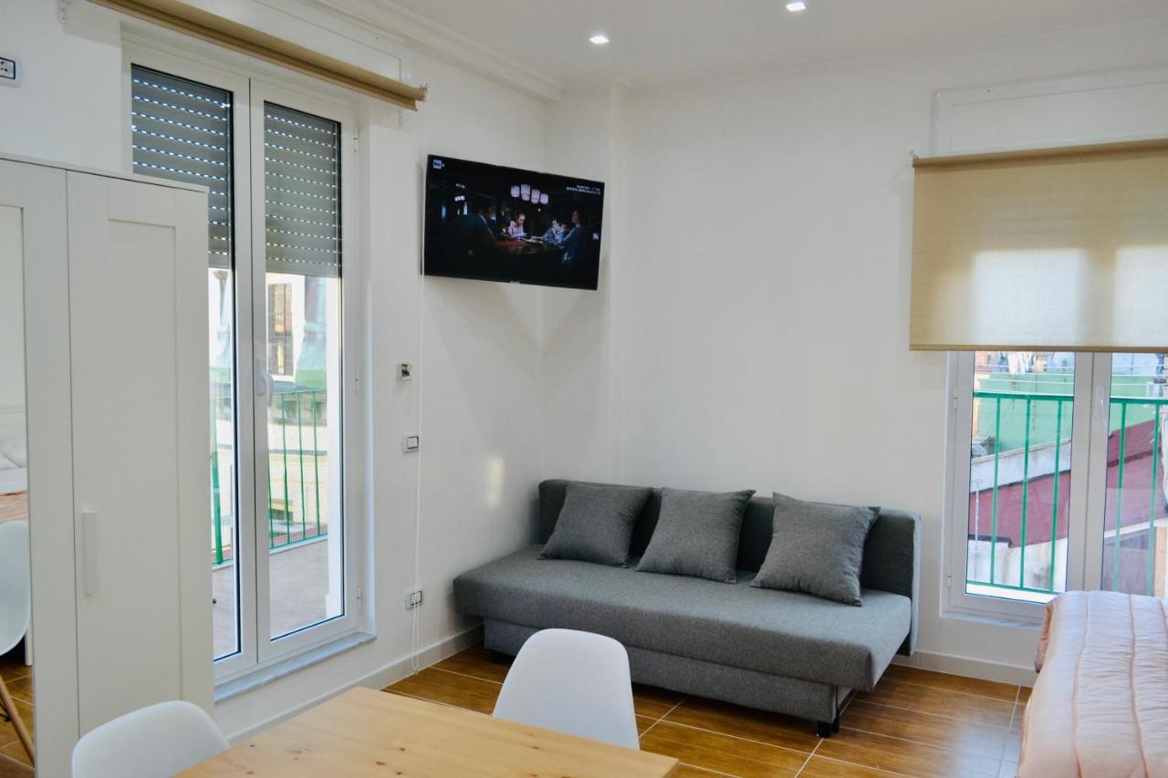 Toledo Penthouse Apartment Наполи Екстериор снимка