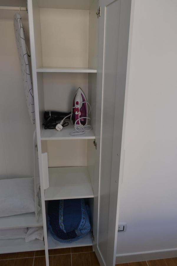 Toledo Penthouse Apartment Наполи Екстериор снимка